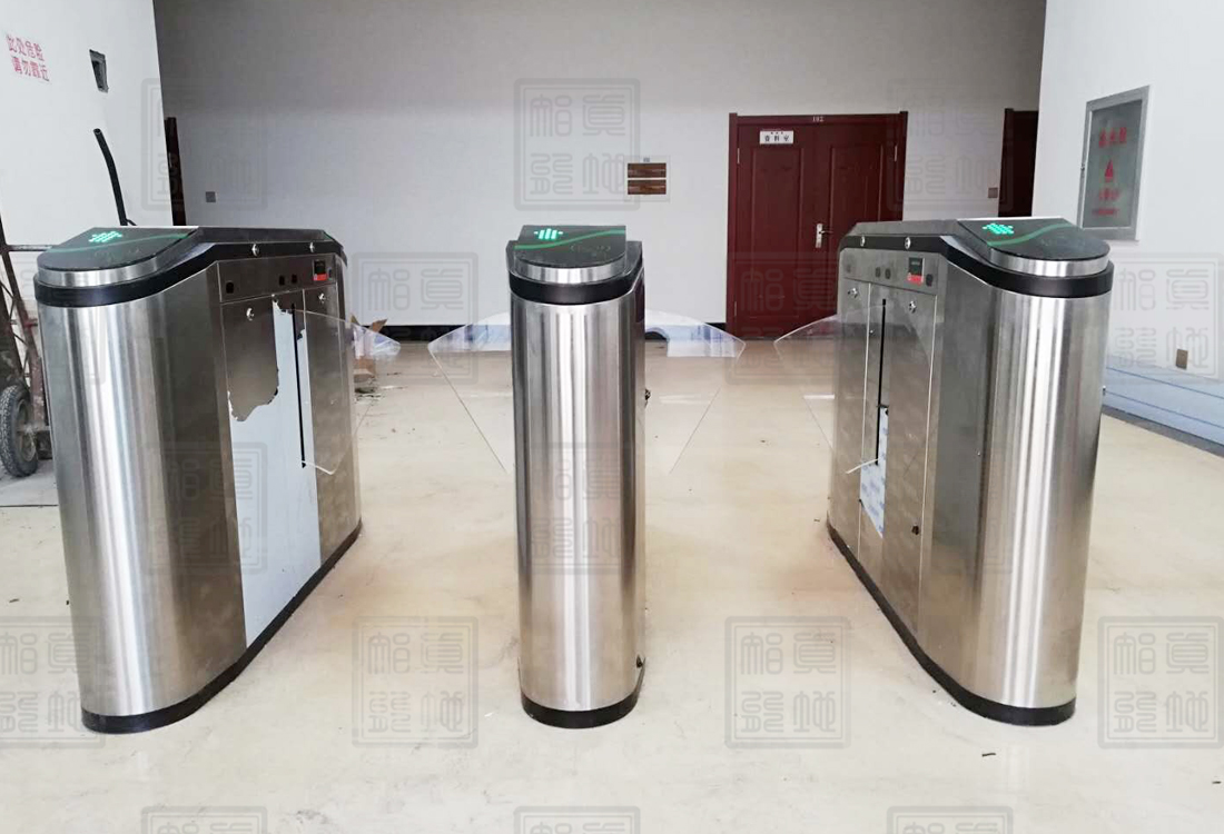 【真地行業(yè)篇】人行通道閘閘機(jī)箱體和閘機(jī)參數(shù)介紹