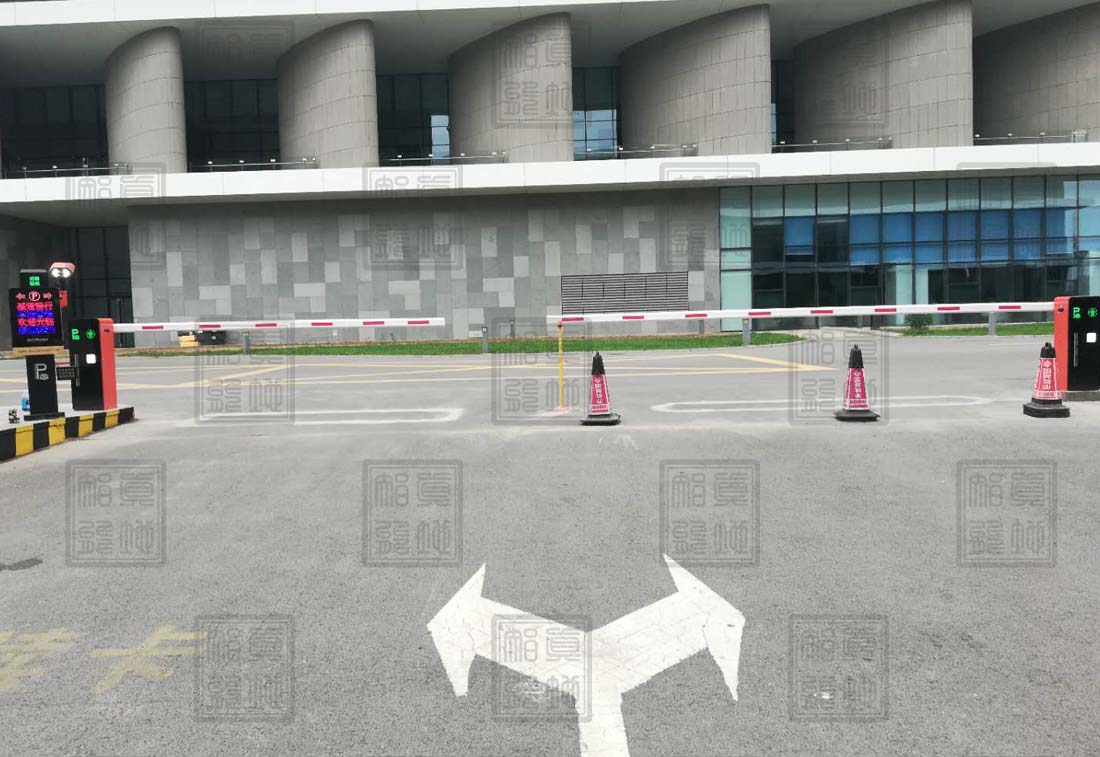智能停車場(chǎng)系統(tǒng)的功能
